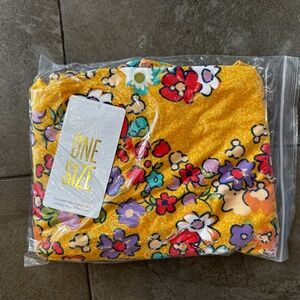 Brand New LulaRoe Disney Mickey Leggings - OS